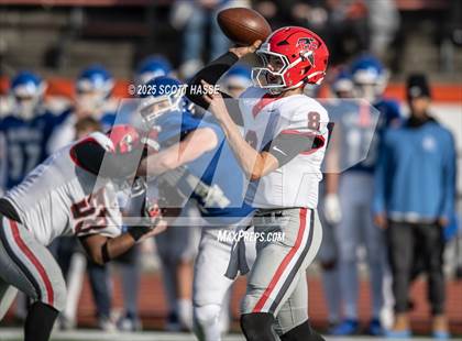 Thumbnail 2 in Catholic Central vs. East Kentwood (MSHAA D-1 semi-final) photogallery.
