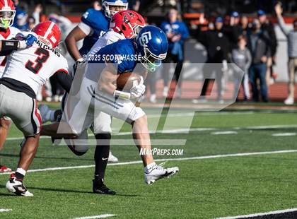 Thumbnail 2 in Catholic Central vs. East Kentwood (MSHAA D-1 semi-final) photogallery.