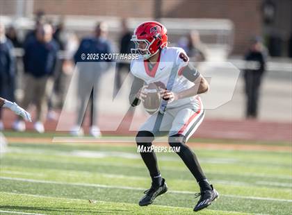 Thumbnail 2 in Catholic Central vs. East Kentwood (MSHAA D-1 semi-final) photogallery.
