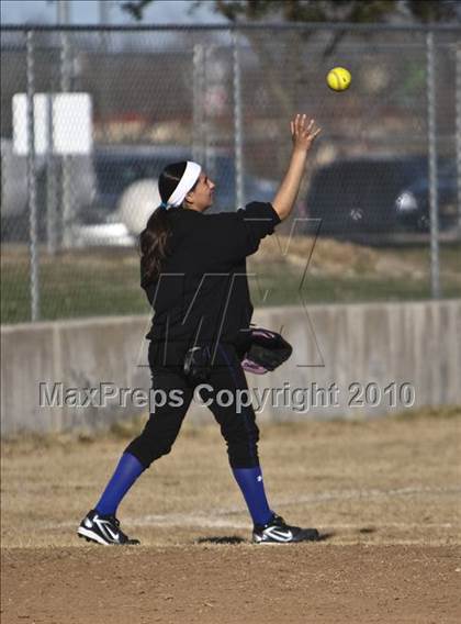 Thumbnail 3 in Summit vs. Hudson (Brewer Tournament) photogallery.