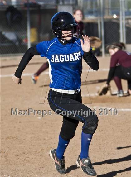 Thumbnail 2 in Summit vs. Hudson (Brewer Tournament) photogallery.
