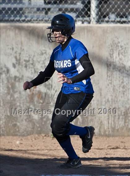Thumbnail 3 in Summit vs. Hudson (Brewer Tournament) photogallery.