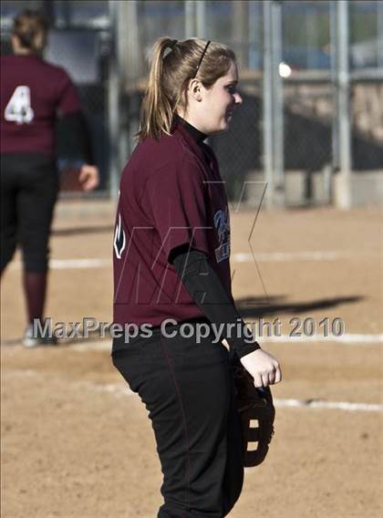 Thumbnail 3 in Summit vs. Hudson (Brewer Tournament) photogallery.