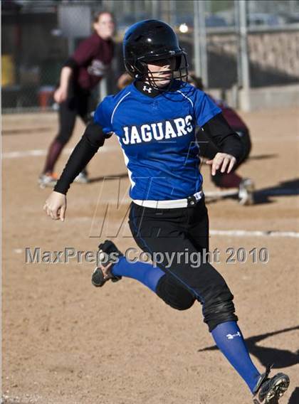 Thumbnail 3 in Summit vs. Hudson (Brewer Tournament) photogallery.