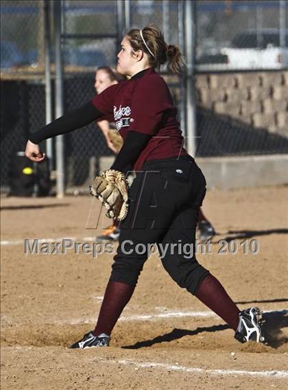 Thumbnail 1 in Summit vs. Hudson (Brewer Tournament) photogallery.