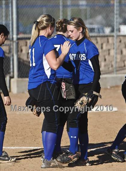 Thumbnail 3 in Summit vs. Hudson (Brewer Tournament) photogallery.
