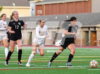 Thumbnail 3 in White River @ Bonney Lake photogallery.