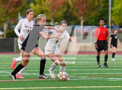 Thumbnail 1 in White River @ Bonney Lake photogallery.