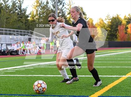 Thumbnail 2 in White River @ Bonney Lake photogallery.
