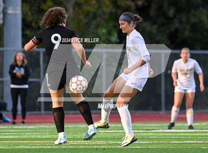Thumbnail 3 in White River @ Bonney Lake photogallery.