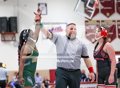 Thumbnail 2 in VHSL 1A-6A Finals photogallery.