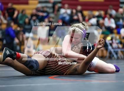 Thumbnail 3 in VHSL 1A-6A Finals photogallery.
