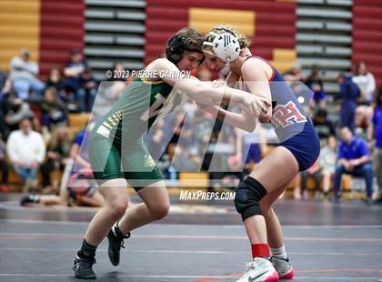 Thumbnail 2 in VHSL 1A-6A Finals photogallery.