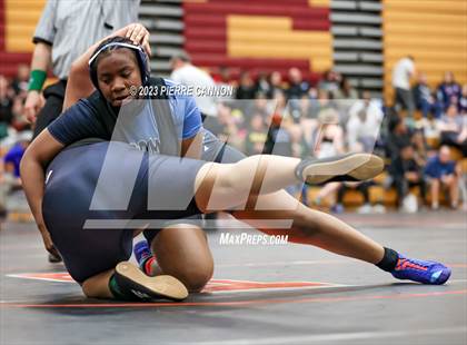 Thumbnail 1 in VHSL 1A-6A Finals photogallery.