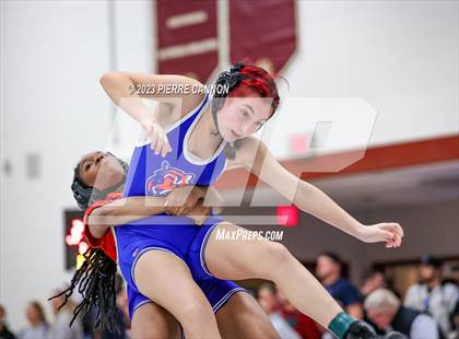 Thumbnail 3 in VHSL 1A-6A Finals photogallery.