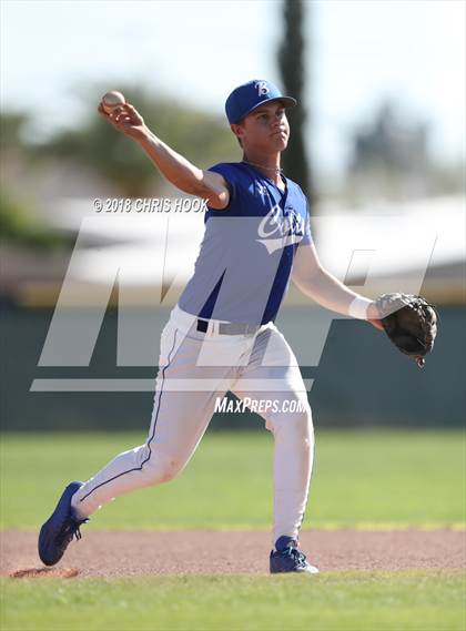 Thumbnail 1 in Sahuaro @ Buena photogallery.