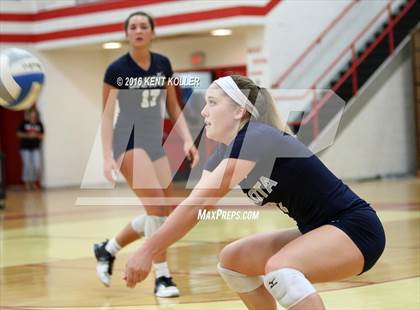 Thumbnail 3 in Dakota @ Romeo photogallery.