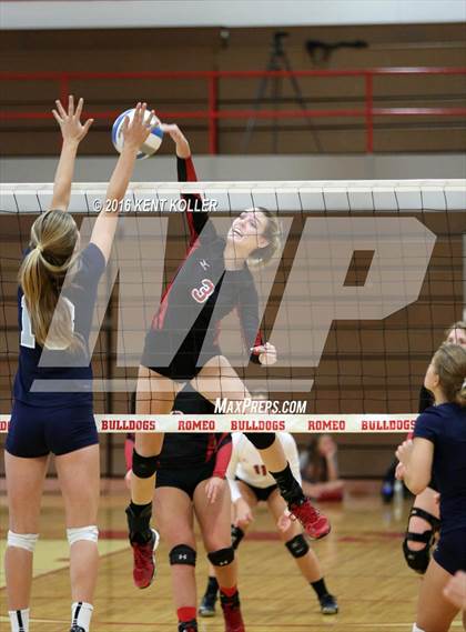Thumbnail 1 in Dakota @ Romeo photogallery.