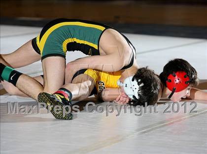 Thumbnail 1 in Suffolk County Championships (Finals D1 99-138 lbs) photogallery.
