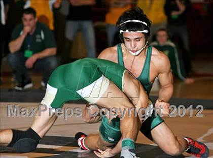 Thumbnail 2 in Suffolk County Championships (Finals D1 99-138 lbs) photogallery.
