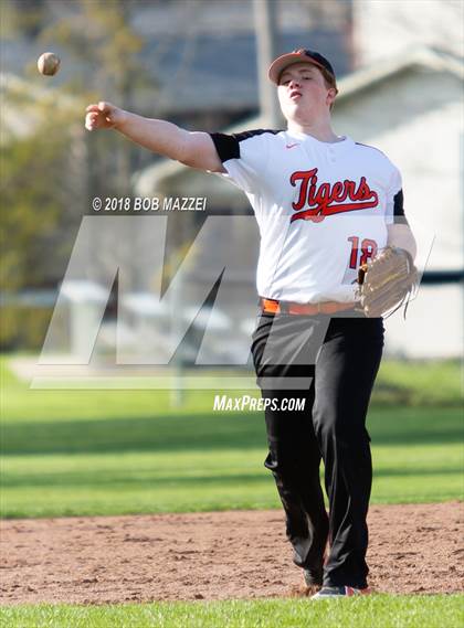 Thumbnail 1 in Wellsville @ Columbiana photogallery.