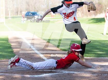 Thumbnail 1 in Wellsville @ Columbiana photogallery.