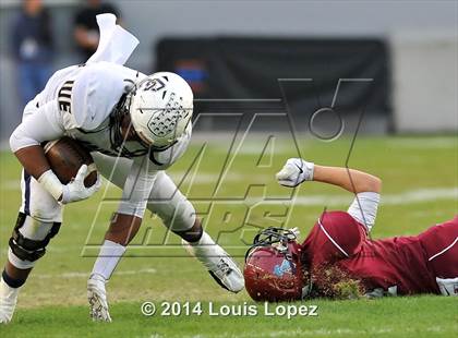 Thumbnail 3 in Central Catholic vs. St. Margaret's (CIF State Final DIV 4) photogallery.