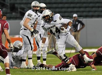Thumbnail 2 in Central Catholic vs. St. Margaret's (CIF State Final DIV 4) photogallery.