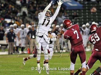 Thumbnail 3 in Central Catholic vs. St. Margaret's (CIF State Final DIV 4) photogallery.