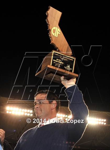 Thumbnail 1 in Central Catholic vs. St. Margaret's (CIF State Final DIV 4) photogallery.
