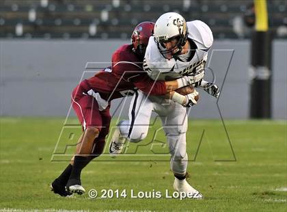 Thumbnail 3 in Central Catholic vs. St. Margaret's (CIF State Final DIV 4) photogallery.