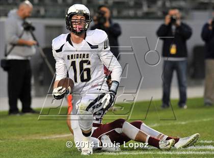 Thumbnail 1 in Central Catholic vs. St. Margaret's (CIF State Final DIV 4) photogallery.