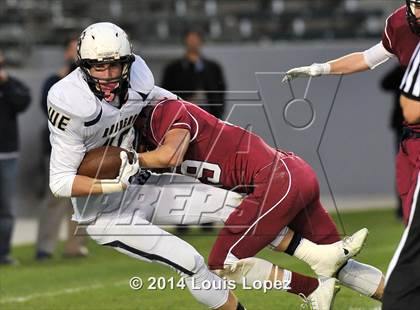 Thumbnail 2 in Central Catholic vs. St. Margaret's (CIF State Final DIV 4) photogallery.