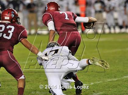 Thumbnail 2 in Central Catholic vs. St. Margaret's (CIF State Final DIV 4) photogallery.