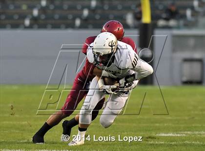 Thumbnail 2 in Central Catholic vs. St. Margaret's (CIF State Final DIV 4) photogallery.