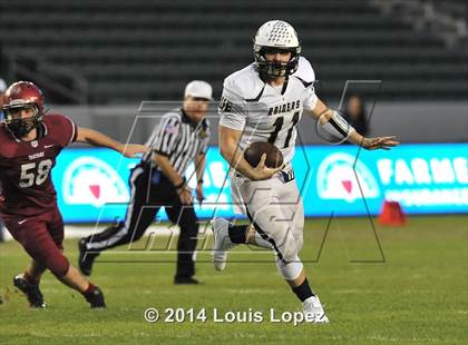 Thumbnail 1 in Central Catholic vs. St. Margaret's (CIF State Final DIV 4) photogallery.