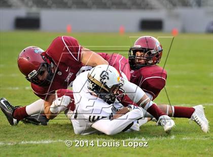 Thumbnail 1 in Central Catholic vs. St. Margaret's (CIF State Final DIV 4) photogallery.