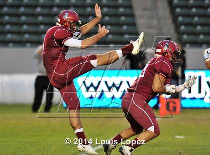 Thumbnail 2 in Central Catholic vs. St. Margaret's (CIF State Final DIV 4) photogallery.