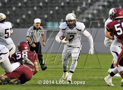 Thumbnail 2 in Central Catholic vs. St. Margaret's (CIF State Final DIV 4) photogallery.