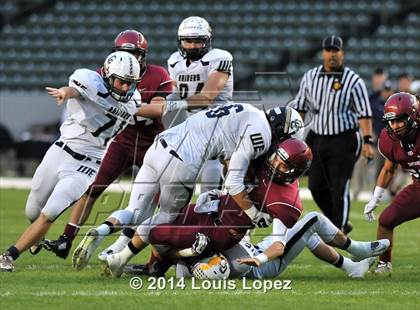 Thumbnail 2 in Central Catholic vs. St. Margaret's (CIF State Final DIV 4) photogallery.
