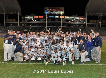 Thumbnail 3 in Central Catholic vs. St. Margaret's (CIF State Final DIV 4) photogallery.