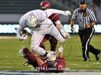 Thumbnail 2 in Central Catholic vs. St. Margaret's (CIF State Final DIV 4) photogallery.