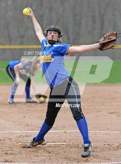 Thumbnail 1 in Killingly @ Bacon Academy photogallery.