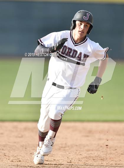 Thumbnail 1 in Redondo Union vs. Jordan (National Classic) photogallery.
