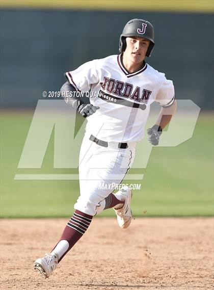 Thumbnail 3 in Redondo Union vs. Jordan (National Classic) photogallery.