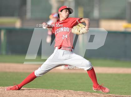 Thumbnail 1 in Redondo Union vs. Jordan (National Classic) photogallery.