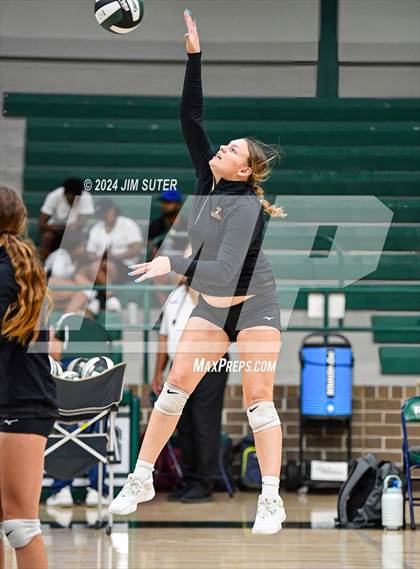 Thumbnail 2 in Rudder vs Smithville photogallery.