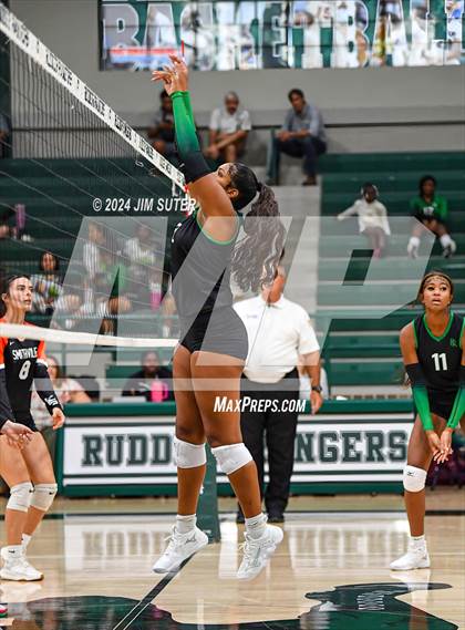 Thumbnail 3 in Rudder vs Smithville photogallery.