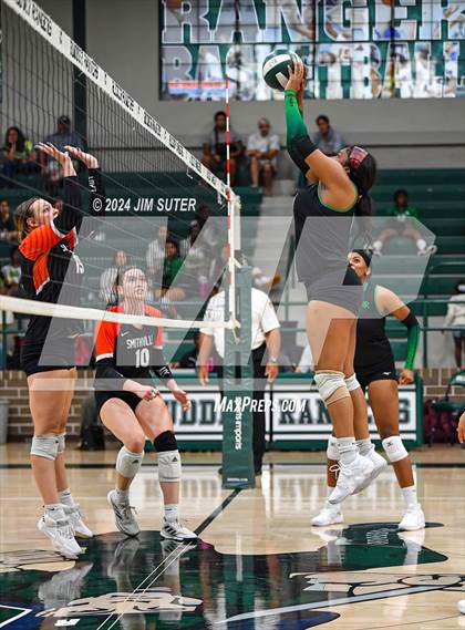Thumbnail 3 in Rudder vs Smithville photogallery.