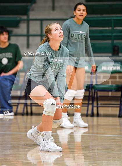 Thumbnail 1 in Rudder vs Smithville photogallery.